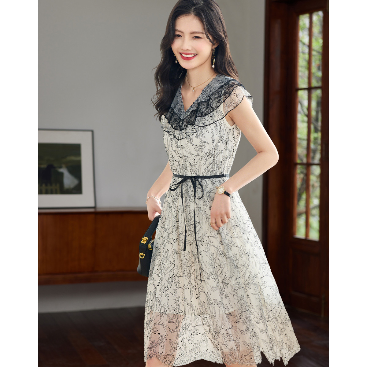 �������� 2025��װ�¿� Ůװ�ο���˿V������ȹ ������������ 132.15Ԫ