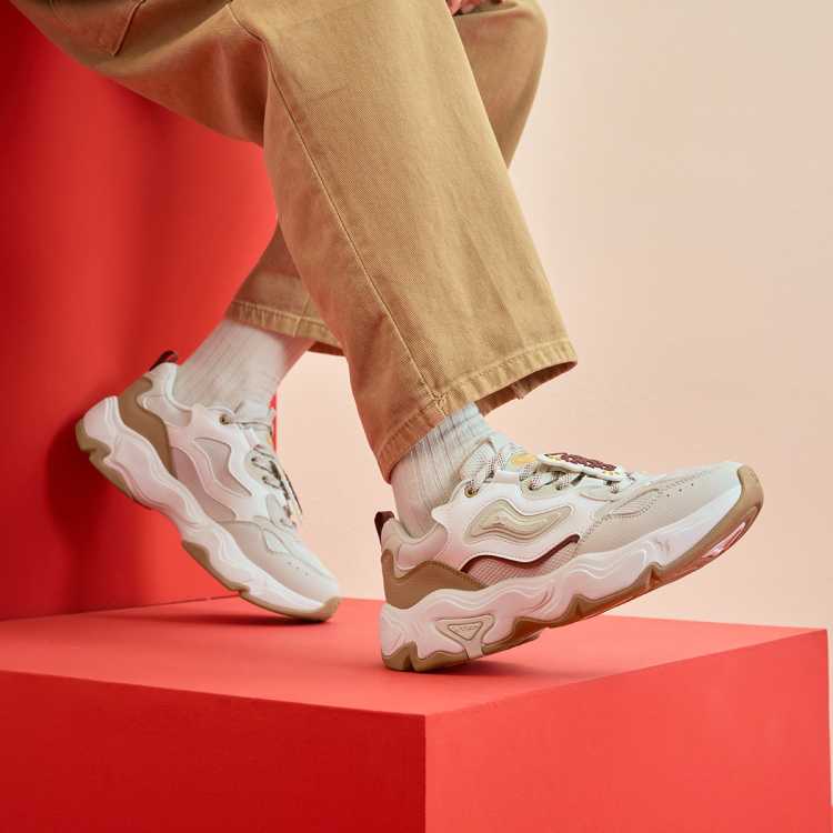 �ز� ���Ǽ�2.0�������ϵ�Ь���ٴ�������Ь��������˶�����Ь�� 80Ԫ