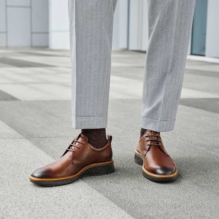 ECCO 【入会满减100】德比鞋商务皮鞋男英伦真皮低帮鞋836404