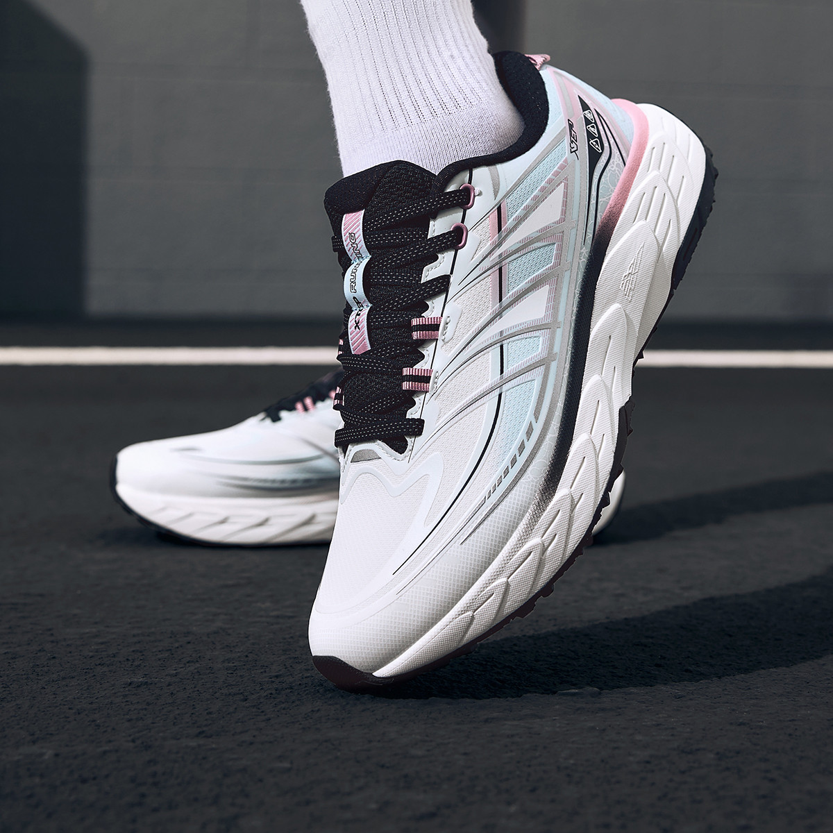 �ز� ����3.0 LITE ����ˮ�ﶬ�����ܲ�Ь Ů�� ������Ь 79Ԫ