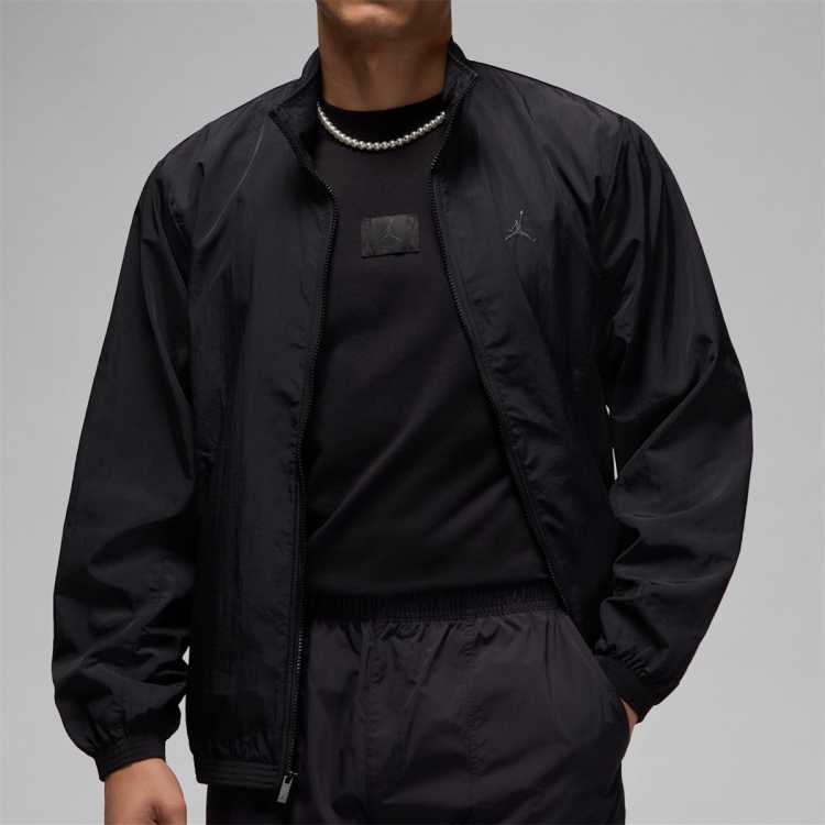 Nike  пٴܲп˶ 339Ԫ