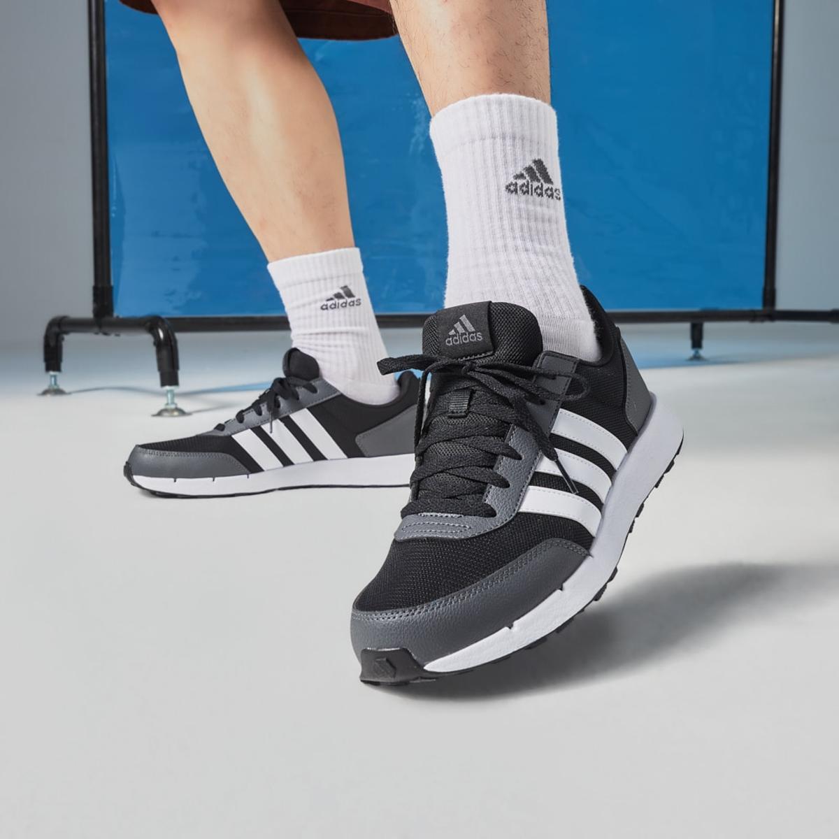 adidas ����ʱ���˶������ܲ�Ь ���Կ� ΨƷ��������99Ԫ