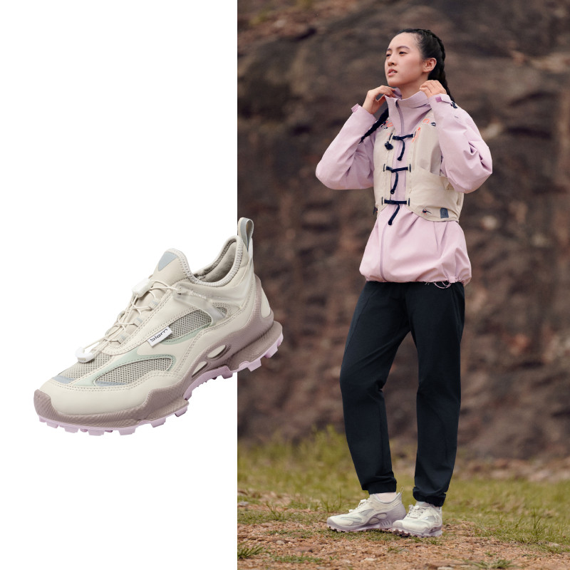 ECCO 户外登山防水越野鞋健步鞋女 BIOMC踪迹 803383