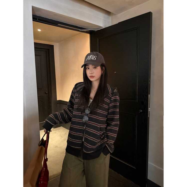 大婉酱 【减龄条纹卫衣外套】微胖大码慵懒风连帽上衣26秋新女休闲毛衫