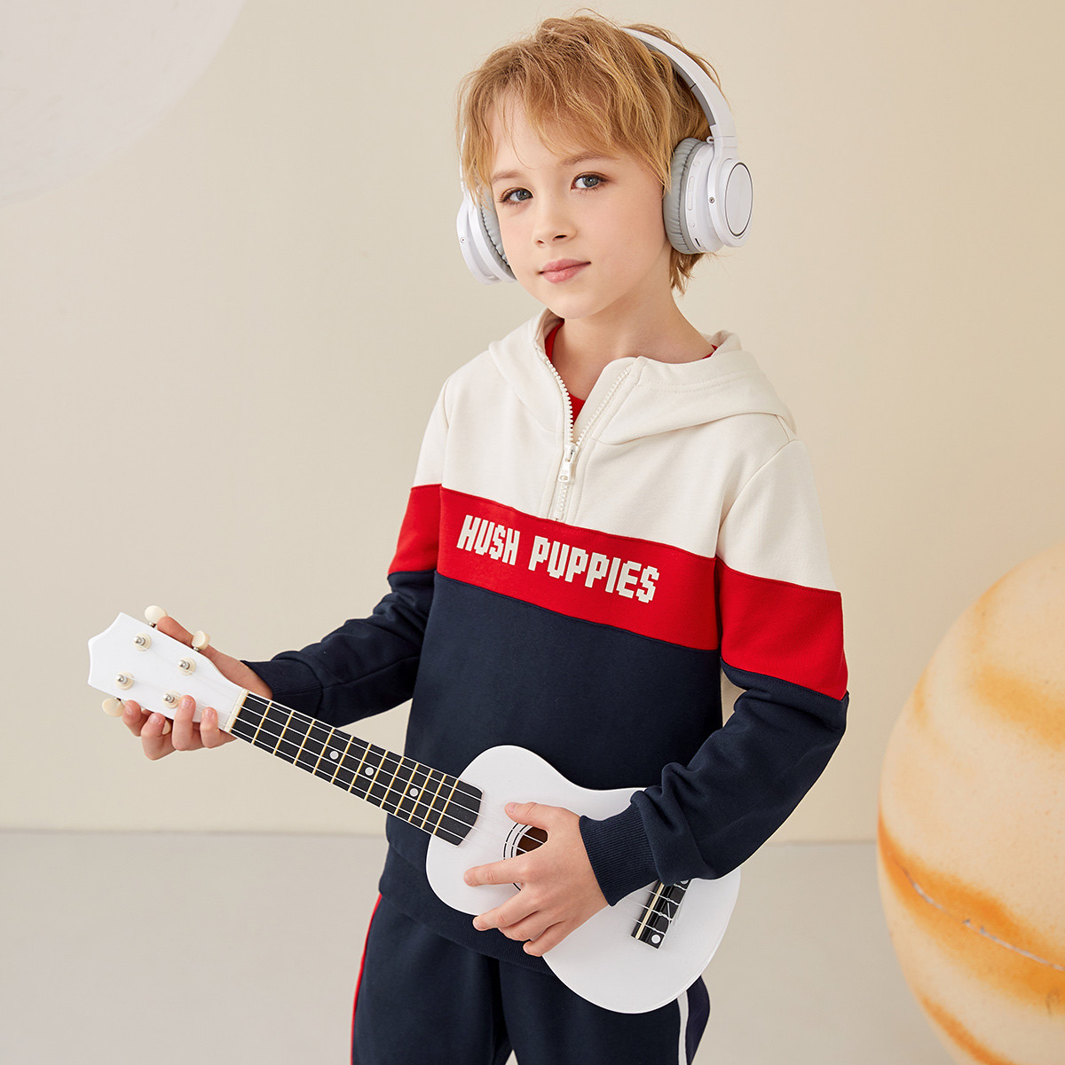 男童连帽运动卫衣春装儿童撞色拼接吸汗透气运动衫