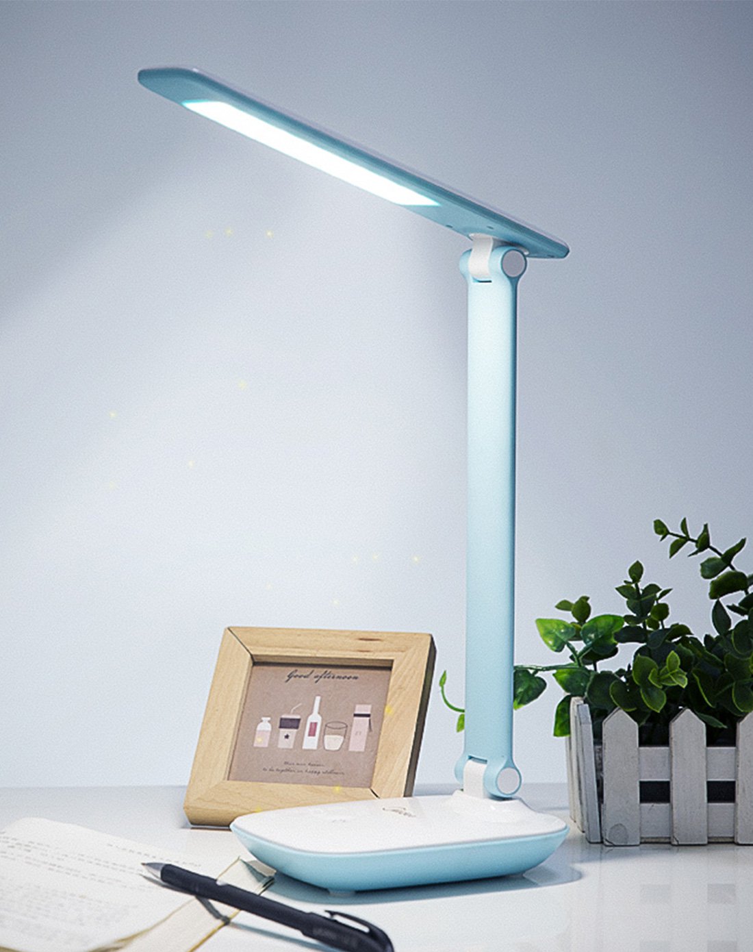 美的midea灯具专场直发货美的充电台灯台灯led护眼调节亮度家用无频闪