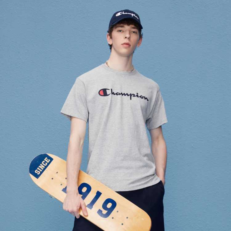 ٽۡ210㣺Champion ھ LOGOԲT    46Ԫ