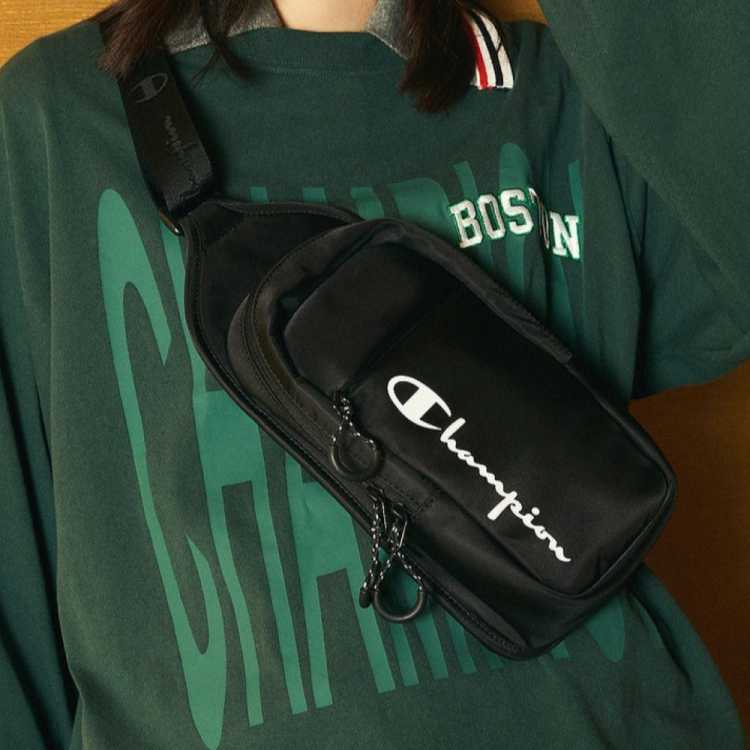 Champion ƷֱӪŮ³йװбLOGOʱذ 83Ԫ