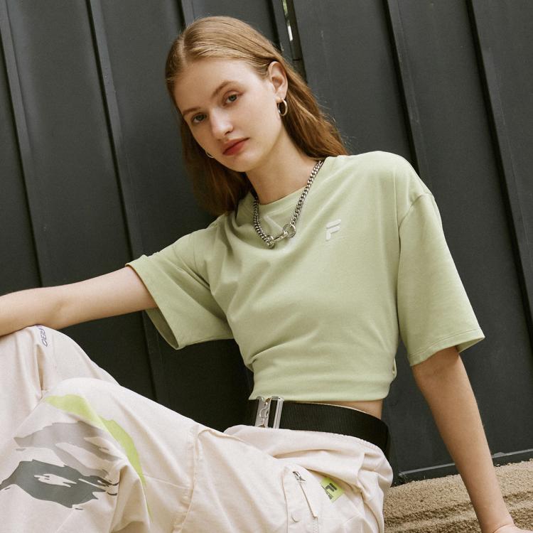 Fila 女装fusion系列运动t恤女夏季轻薄透气宽松针织短袖衫 In Green