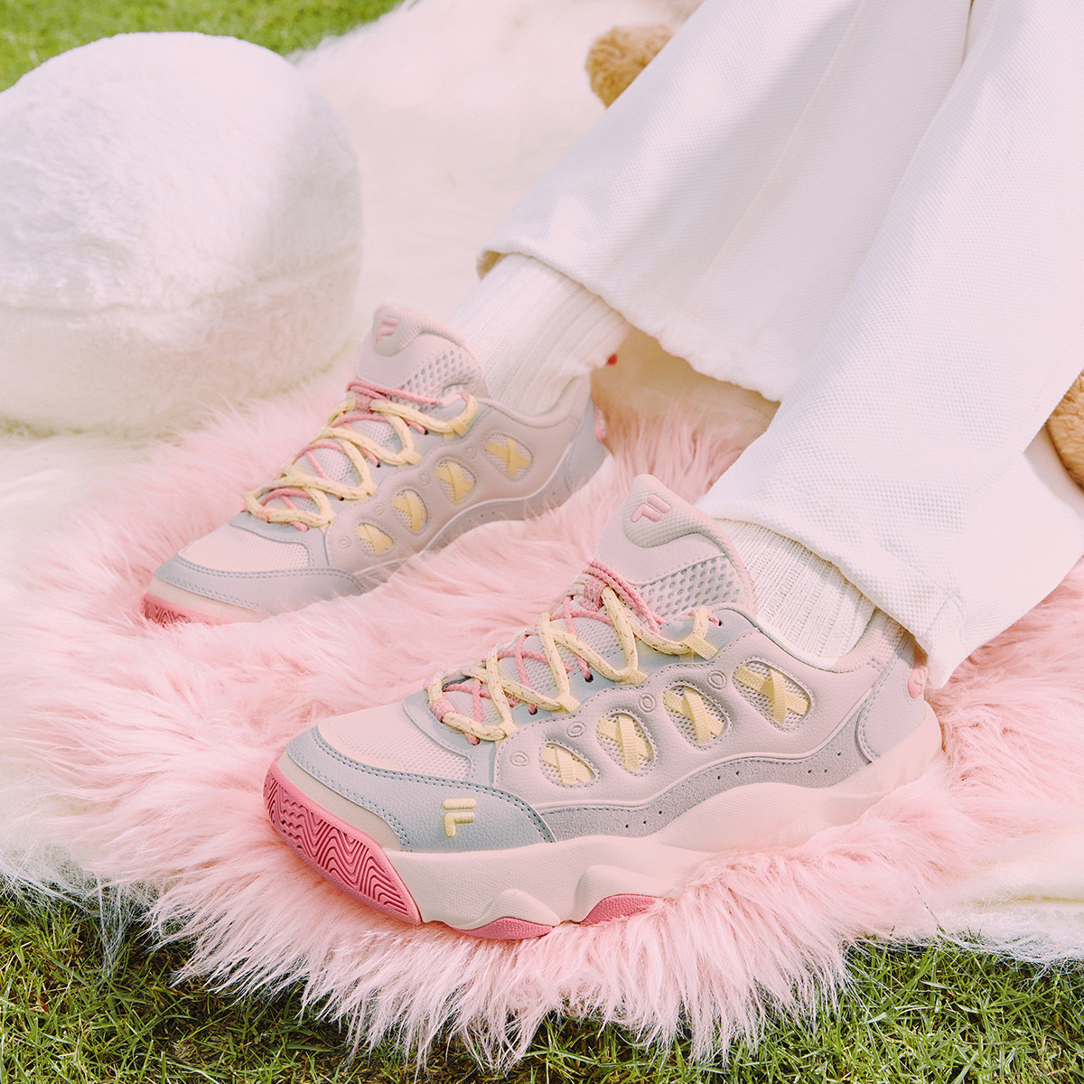 FILA ��צЬ FUSIONϵ��ŮЬ ʱ�����ʸ�������Ь 416Ԫ