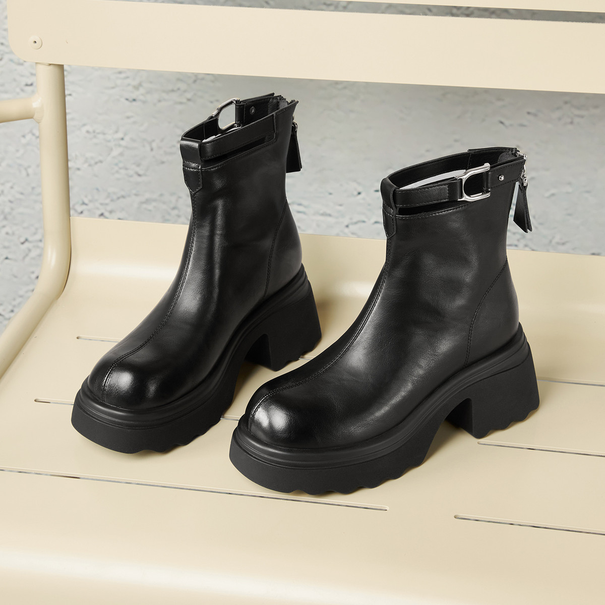 ��˼ͼ 2025�ﶬ��ʱװѥ �ָ�Ů��ѥ �����ѡ ʱ�г���ͨ�� 139Ԫ