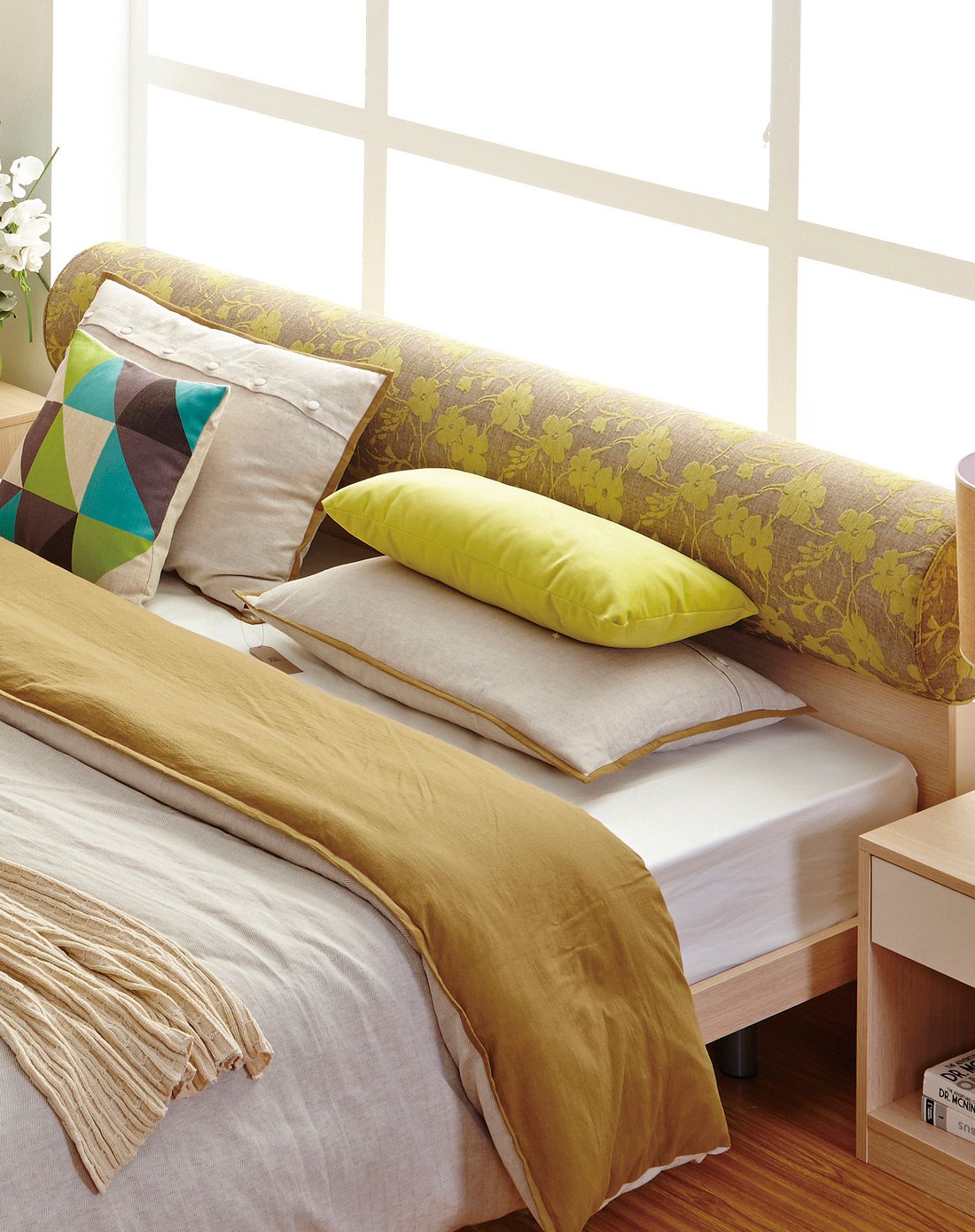 曲美家居北欧时尚现代简约软包床其它颜色