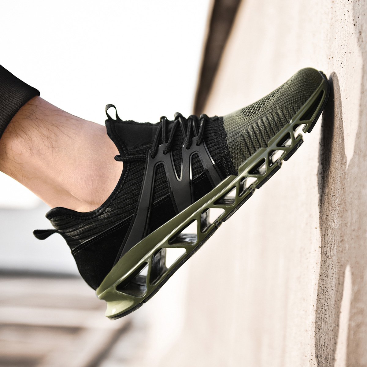 2018新款刀锋战士时尚潮流 运动跑步鞋