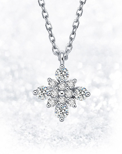 tsl谢瑞麟雪花造型群镶钻石吊坠项链