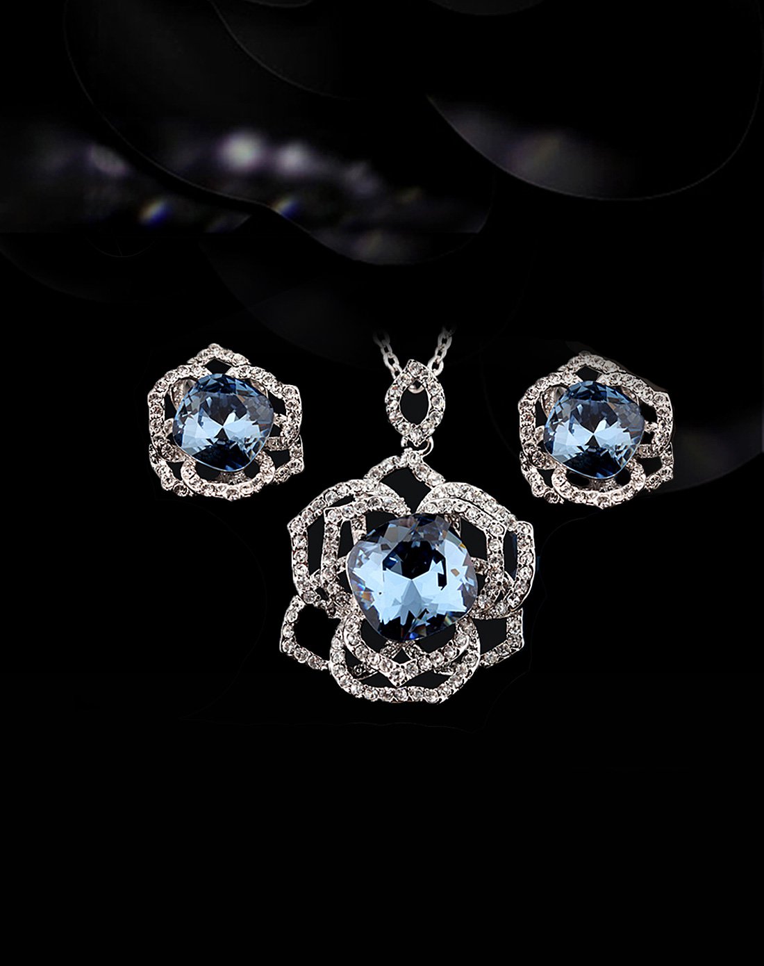 eternelle 采用施华洛世奇元素宴会套装