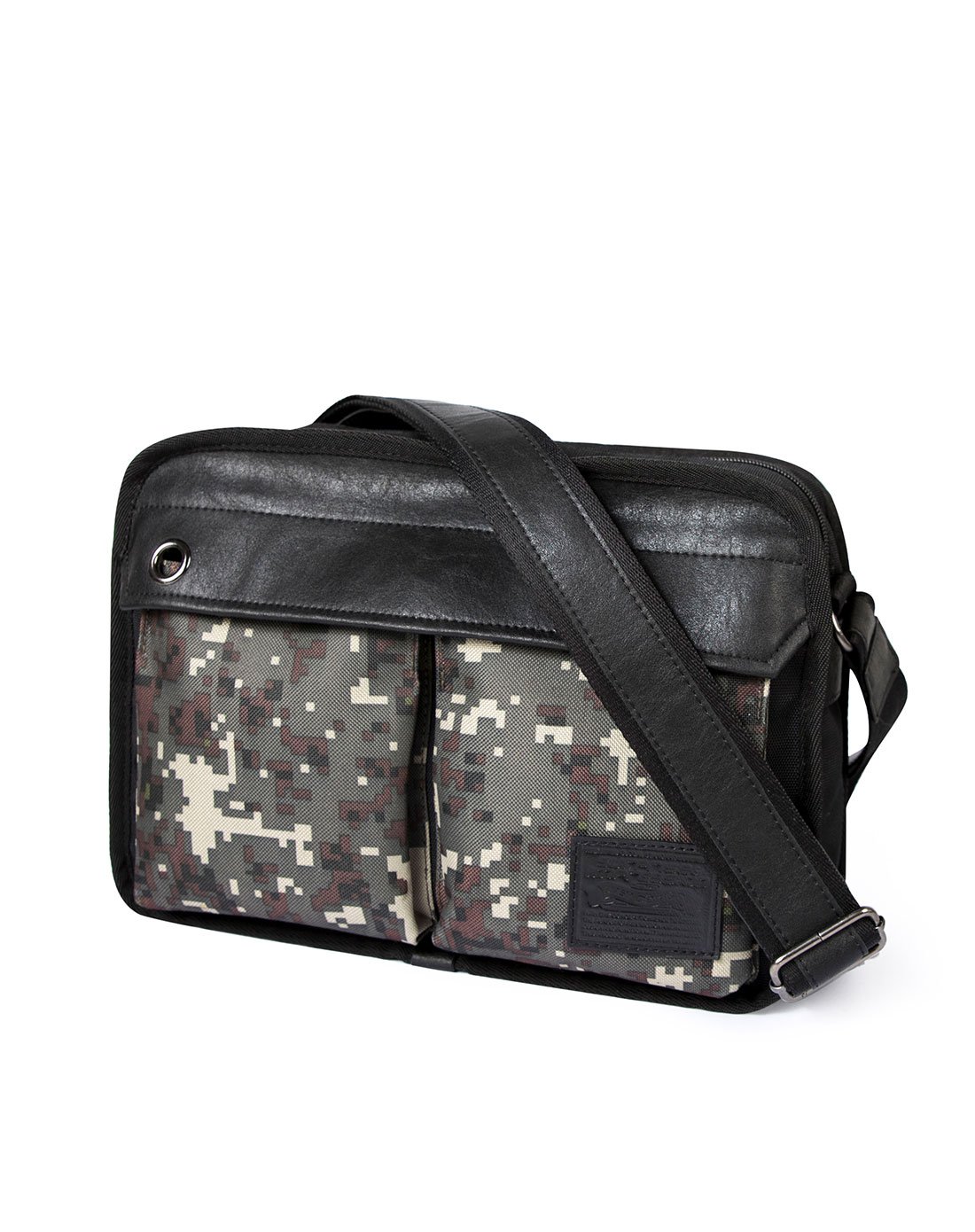 新款限量黑拼迷彩单肩包