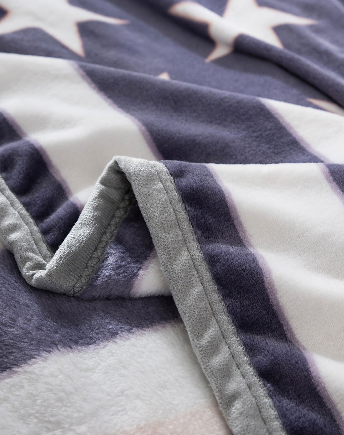 臻品冰貂绒毯 舒适柔软法兰绒毛毯 少女心单人双人毯子-星空