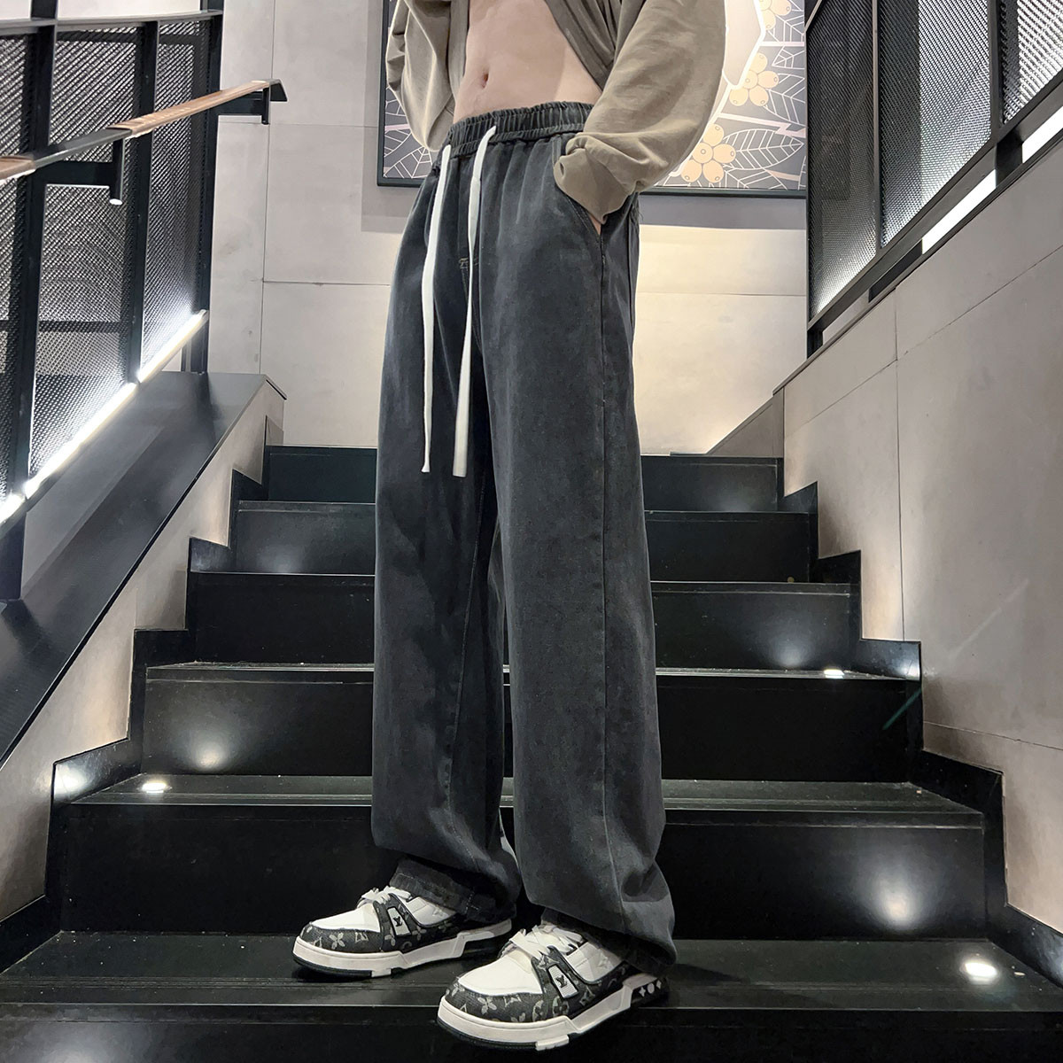 真维斯 牛仔裤男百搭时尚潮流系绳长裤秋冬款热销简约松紧腰牛仔长裤男