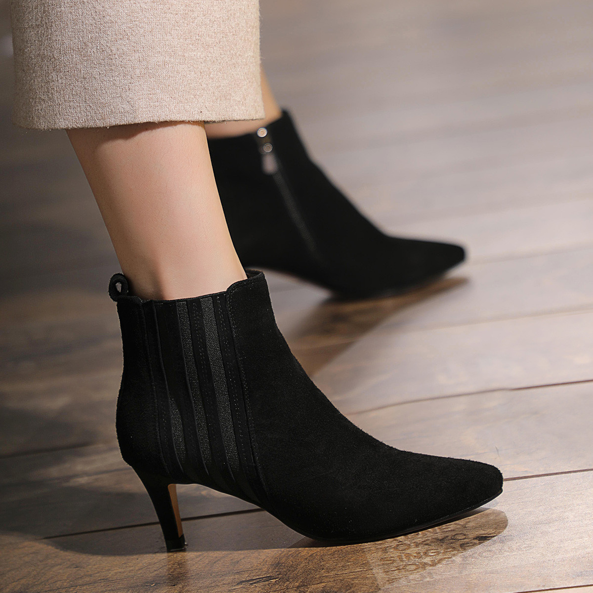 香阁儿高跟细跟尖头春秋女靴短靴女秋冬季女鞋高跟鞋裸女鞋女士短靴