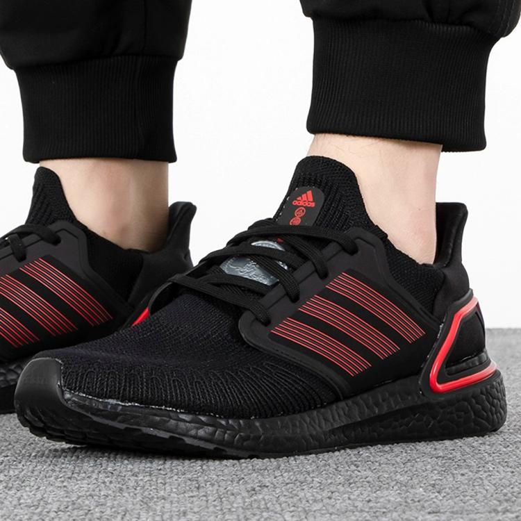 Adidas Originals 男女ultraboost科技跑鞋轻便减震运动鞋回弹跑步鞋 In Black