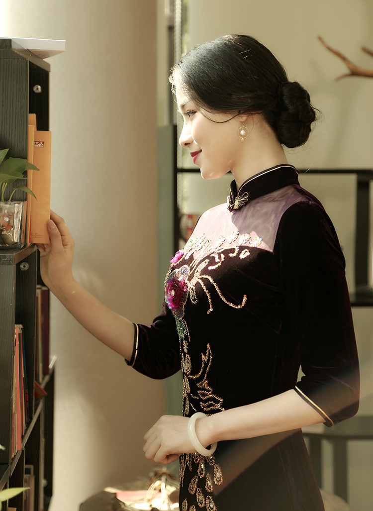 雀之恋崔万志2018秋冬新款改良中袖长款丝绒旗袍连衣裙女