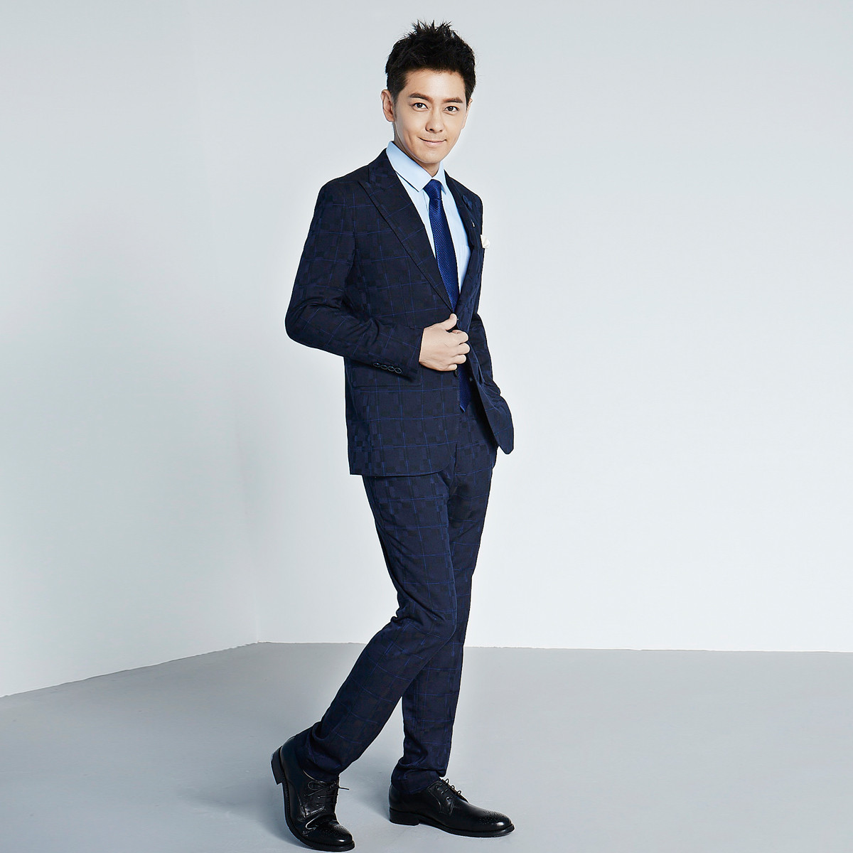 【明星款】罗蒙西装男套装正装时尚修身格子西服新郎结婚礼服