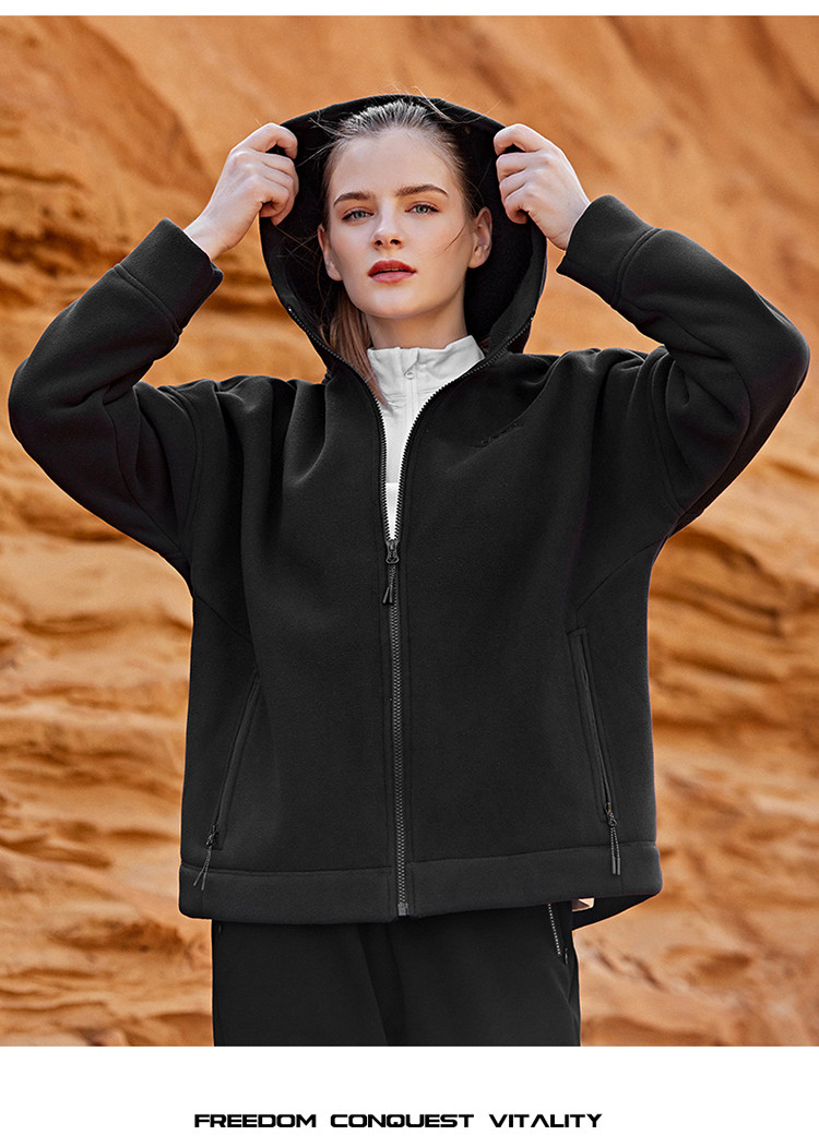 秋冬女式抓绒衣防羊羔绒外套女抗起球加绒加厚防风保暖连帽抓绒衣