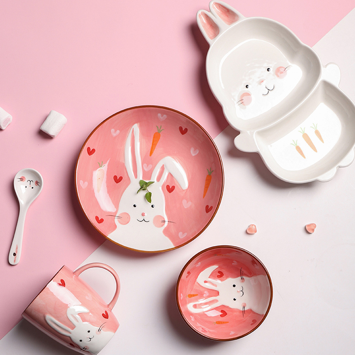 可爱动物造型儿童陶瓷餐具套装宝宝吃饭碗分格盘早餐盘