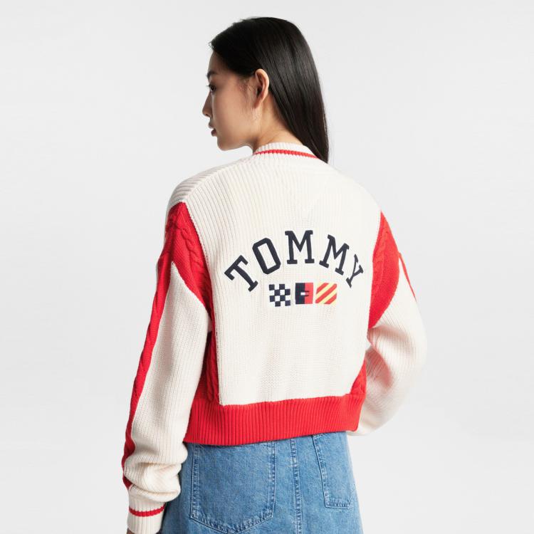 TOMMY HILFIGER Tommy Jeans 女复古拼色绞花刺绣棒球服合身针织外套DW0DW15856