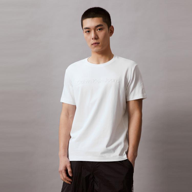 Calvin Klein Ck Jeans夏季男女情侣中性休闲简约压纹字母圆领短袖t恤j323262 In White
