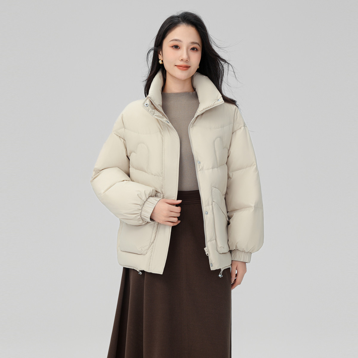 ���� ��������̿����޷�ŮС���ӿ������б�ů���� ���: С����156Ԫ����V��Ա�ۣ��׵����۸���ͣ�