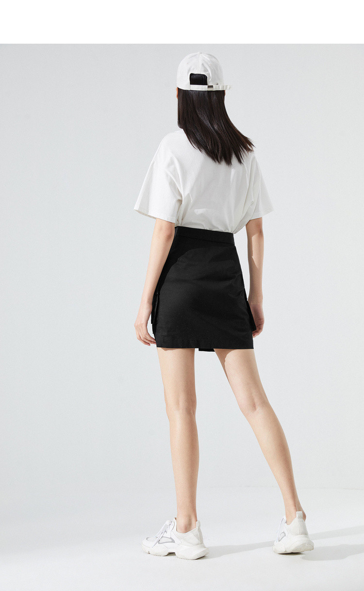 太平鸟工装风短裙女2020春装新款机能风战术短裙半身裙a3ge92a03