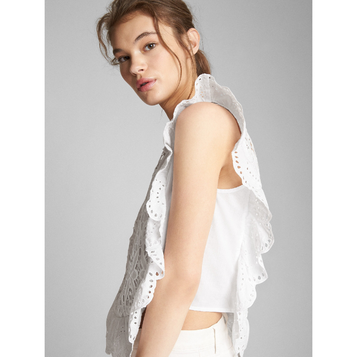 gap女装 绣花镂空蝴蝶袖上衣 336851