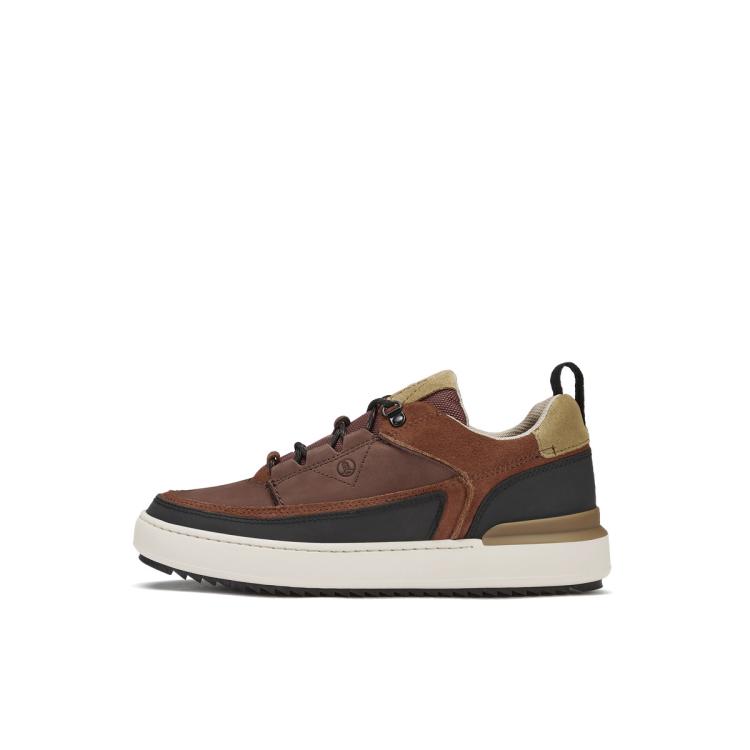 Clarks 其乐型格系列男鞋复古潮流耐磨透气休闲板鞋运动鞋 In Brown