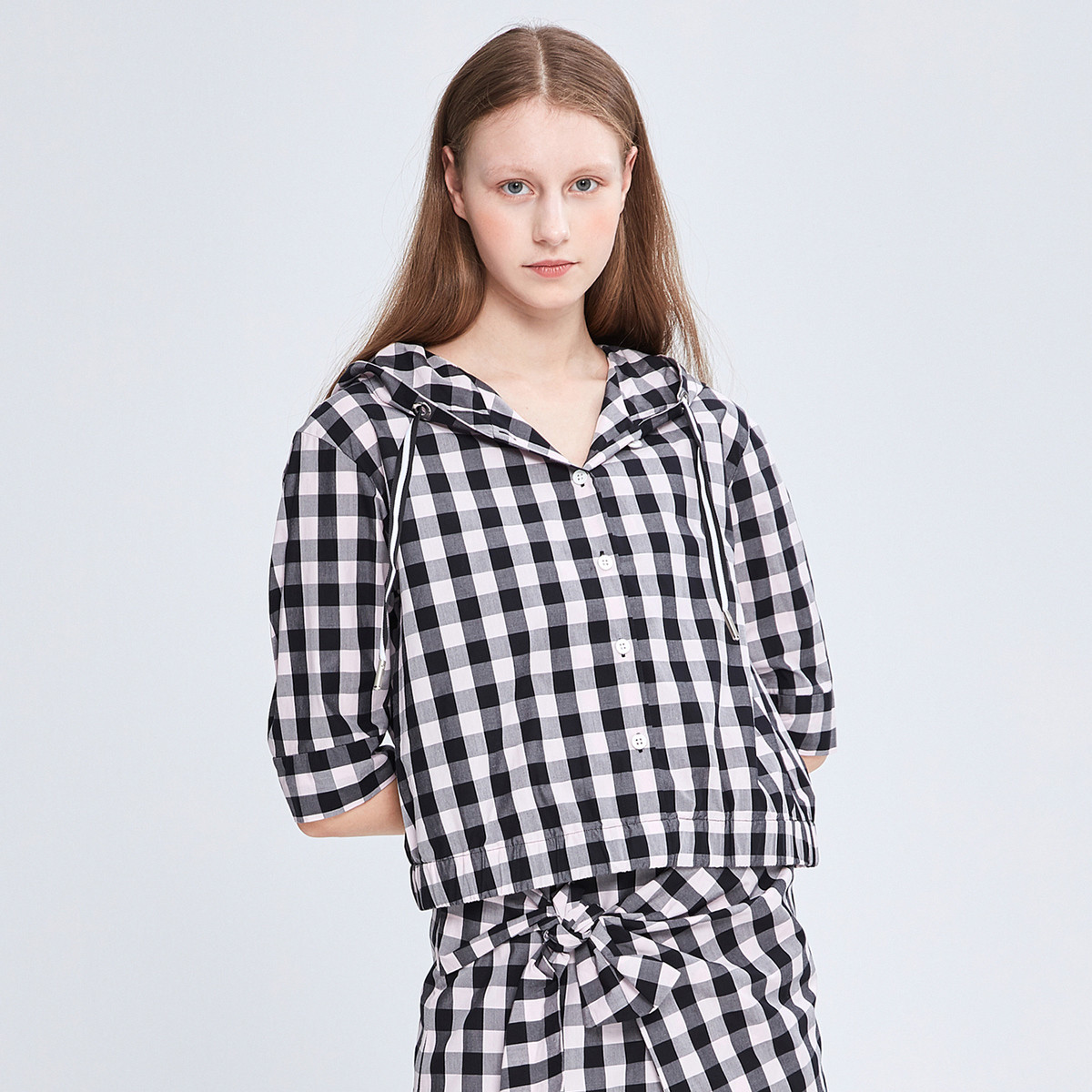 玛丝菲尔素v领短袖黑白格子女式t恤上衣女