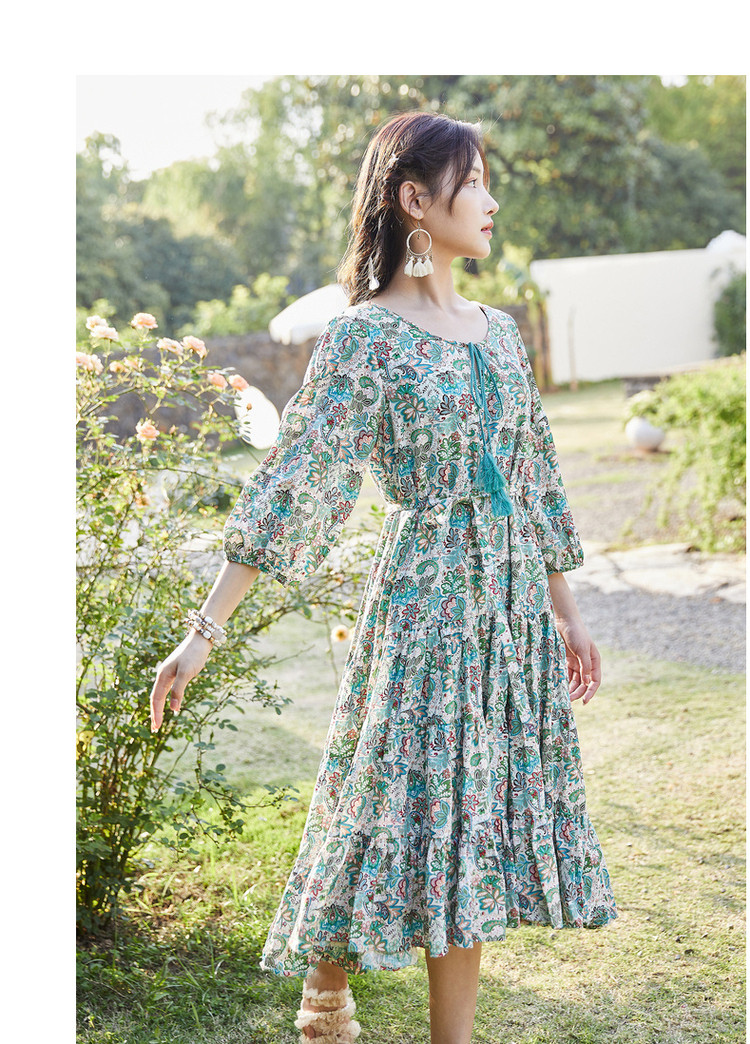 菀草壹碎花连衣裙女夏2021新款小清新森系收腰法式长款绿色桔梗裙