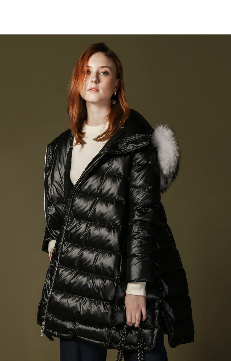 欧碧倩obeg冬装女士毛领连帽宽松羽绒衣中长款羽绒服
