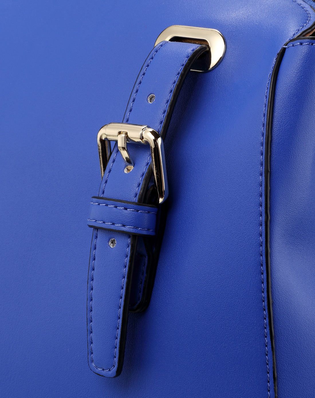 浅宝蓝色时尚饰带休闲双肩背包