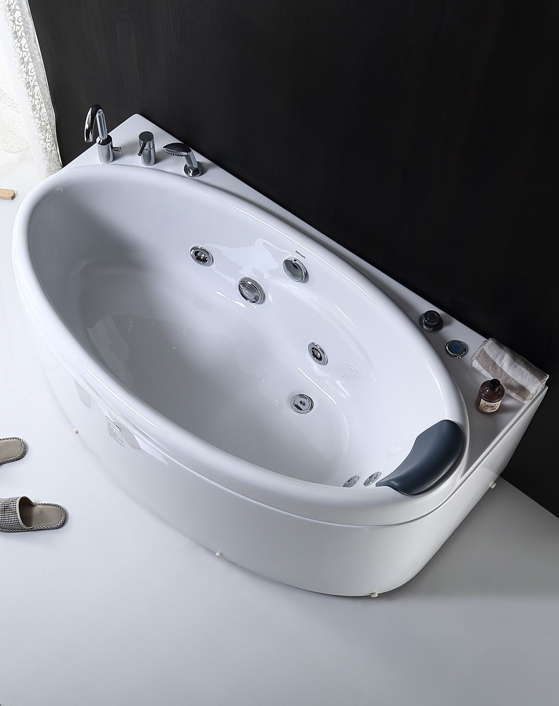 大气型1.5米高档按摩冲浪 泡澡浴缸