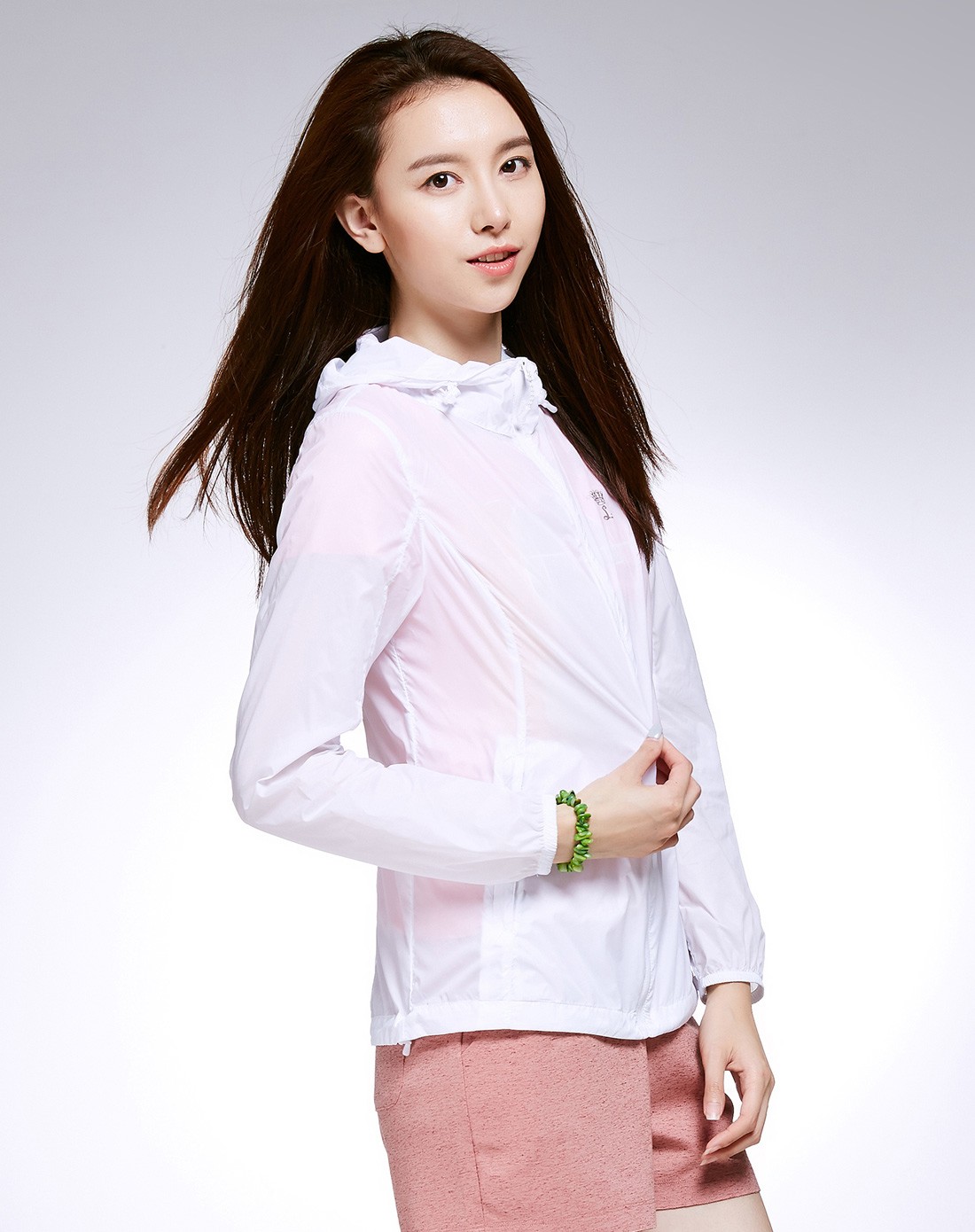 轻薄透气防晒 女款白色皮肤衣 时尚百搭