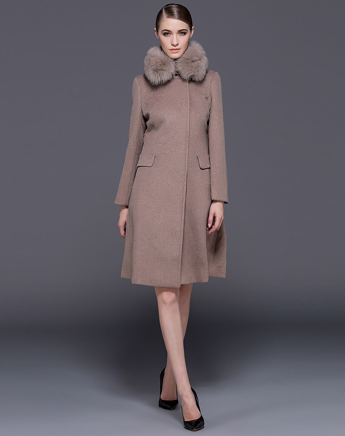 灰肉色长袖优雅时尚大衣外套