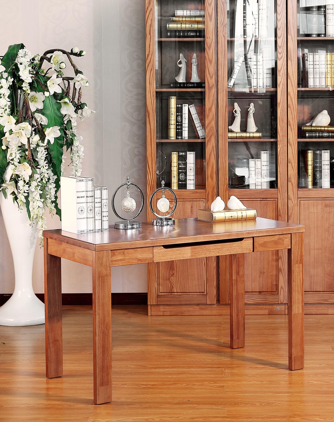 > 华日家居尚木之家现代1.4米全实木书桌