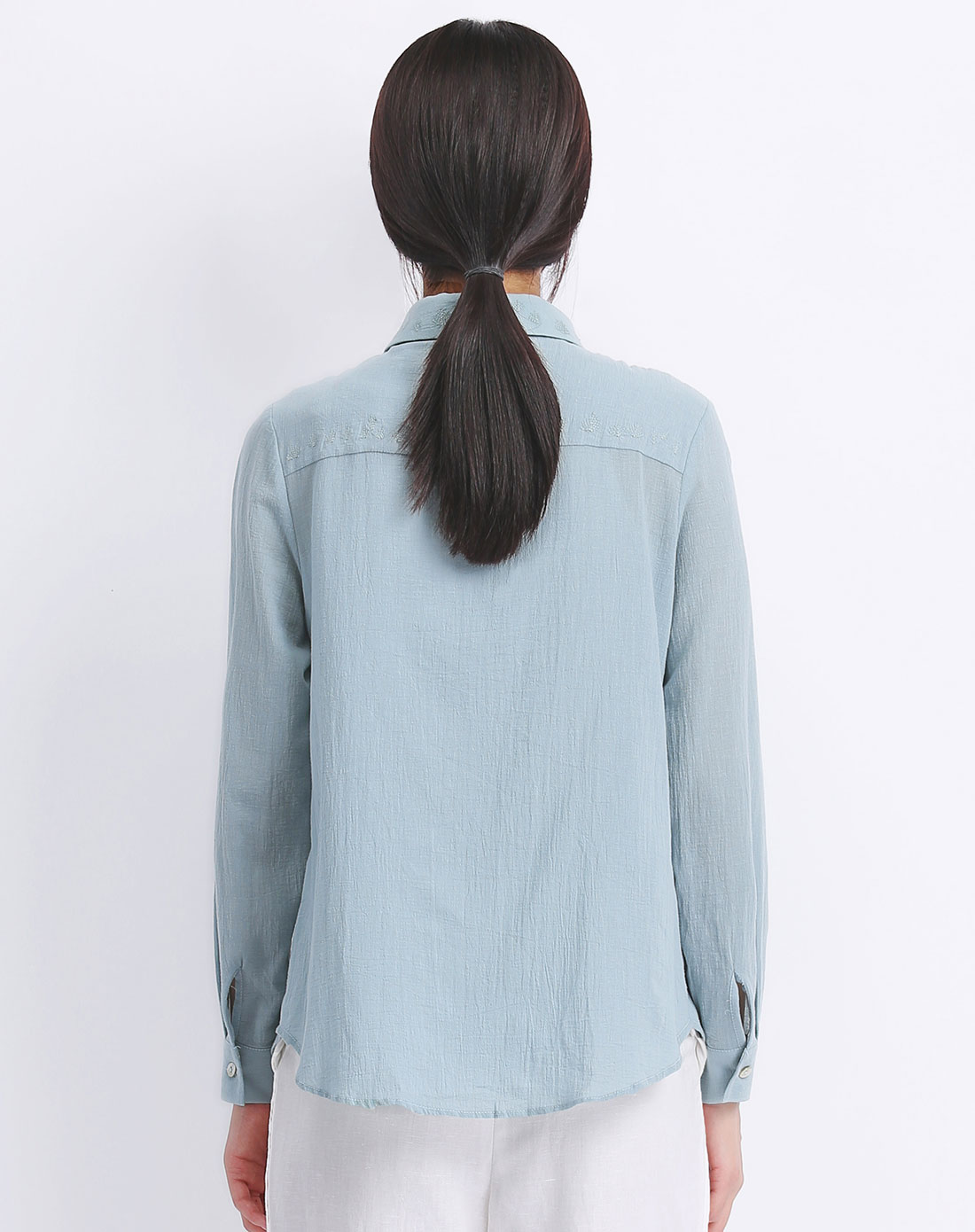 女式豆绿色长袖衬衫