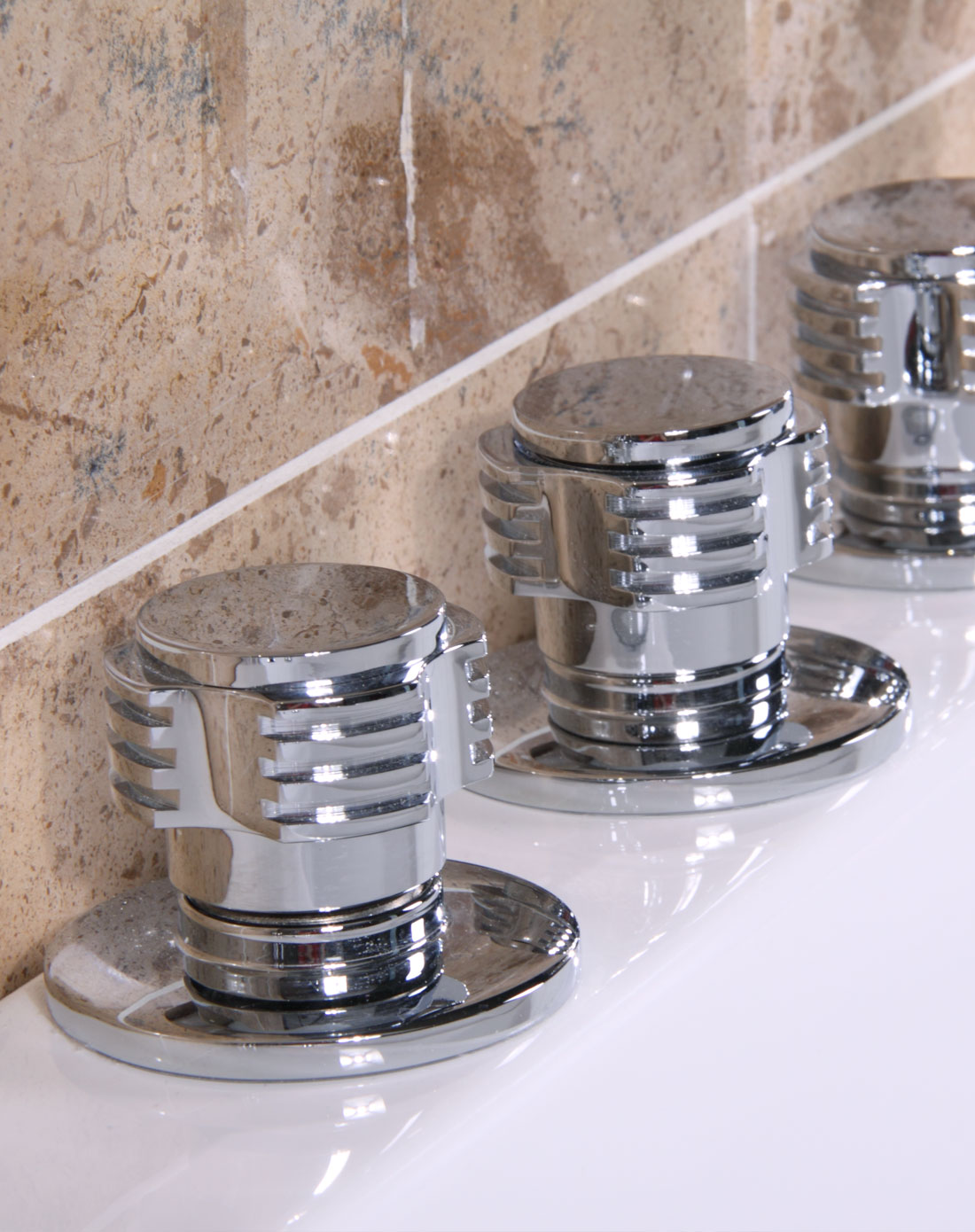 默认左边可选左右边 五金水件浴缸