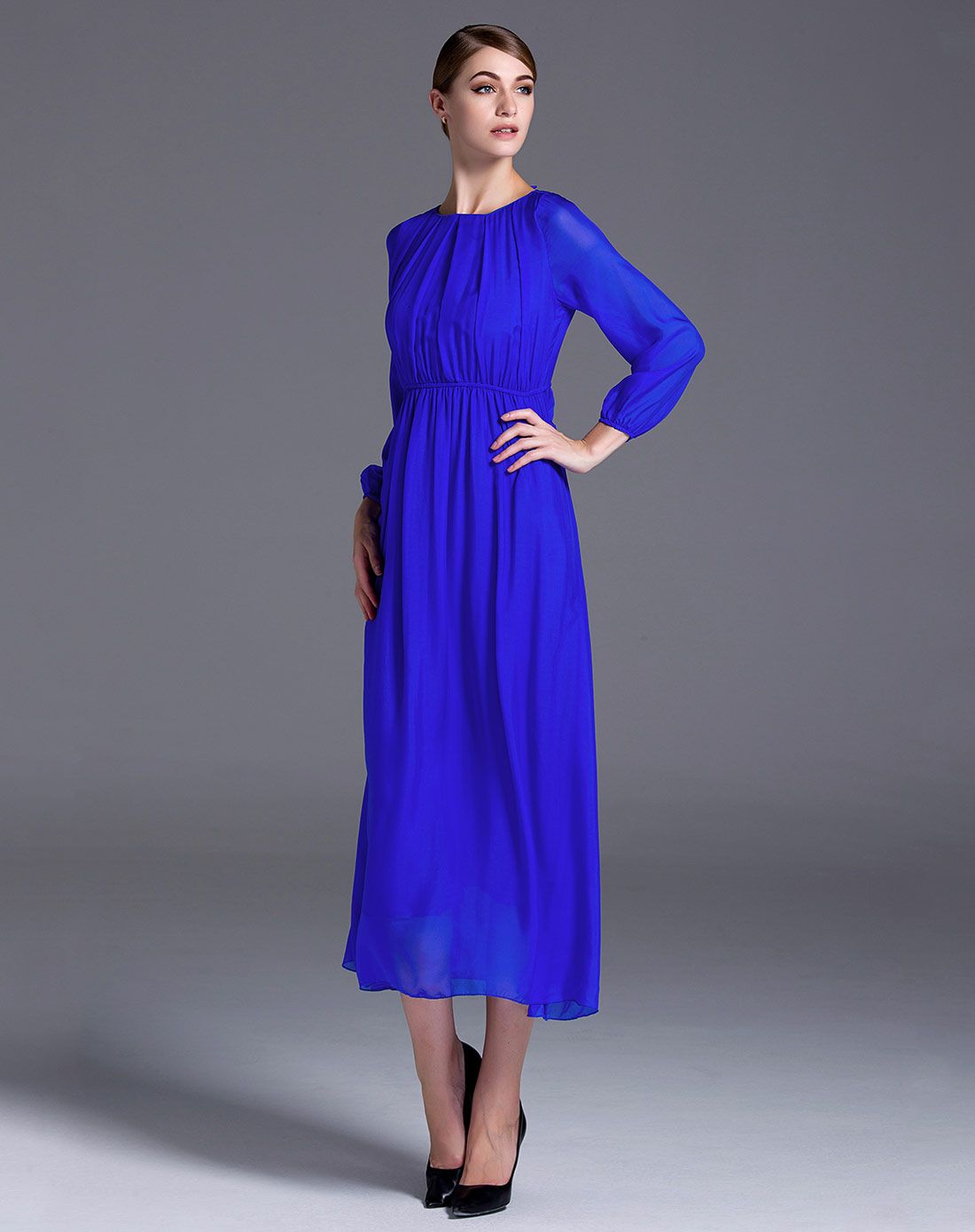 宝蓝色长袖圆领欧美风气质长款收腰连衣裙