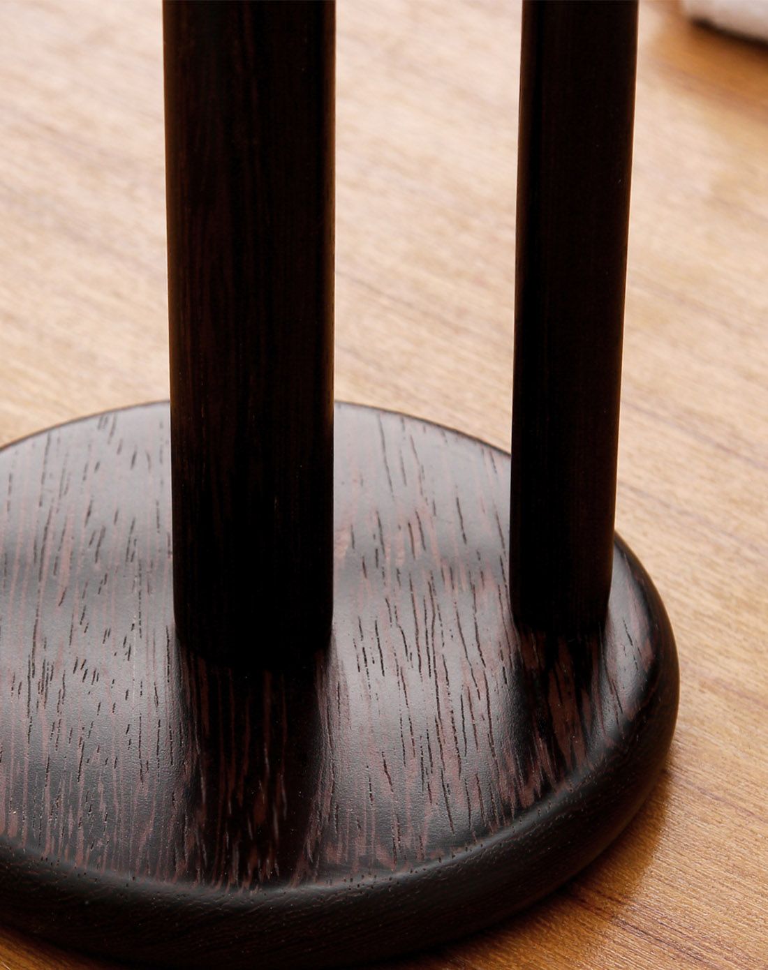 豪华版加粗纸巾架(黑鸡翅木制)