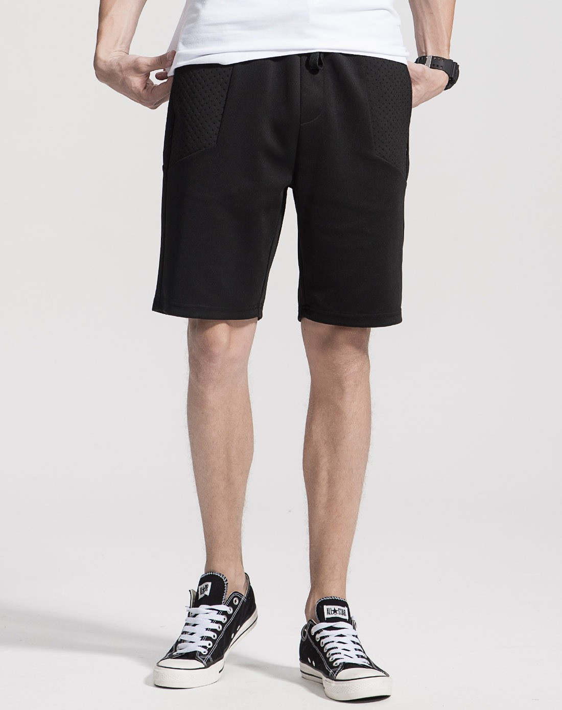 男装低腰小直简休闲针织中裤