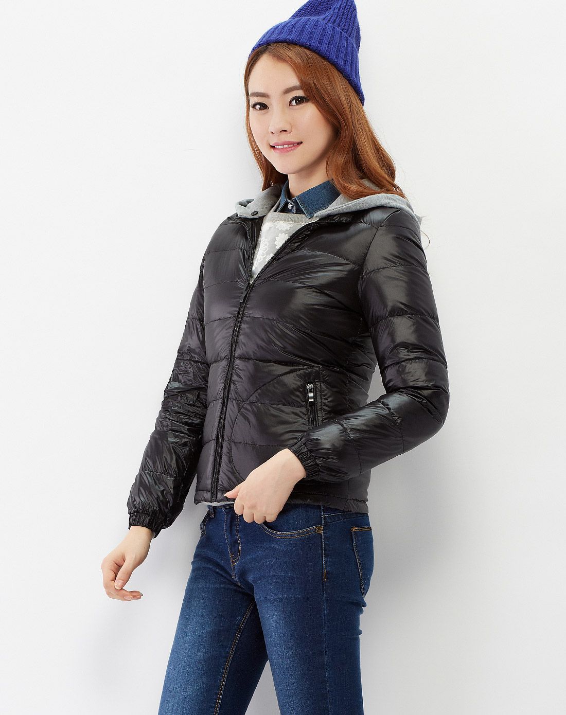 女款黑色可脱卸帽超薄羽绒服