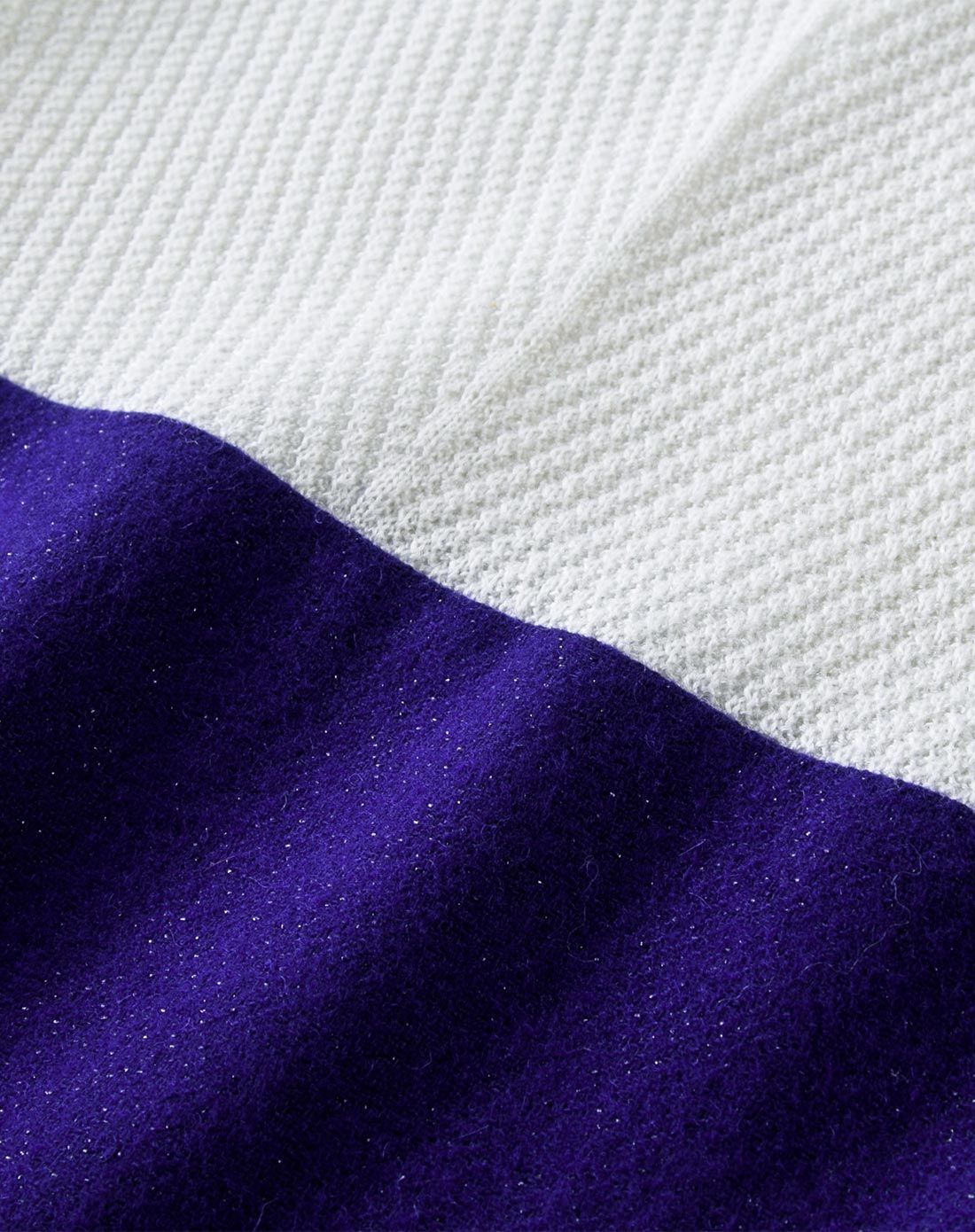 米蓝色简约镂空长袖拼接修身连衣裙