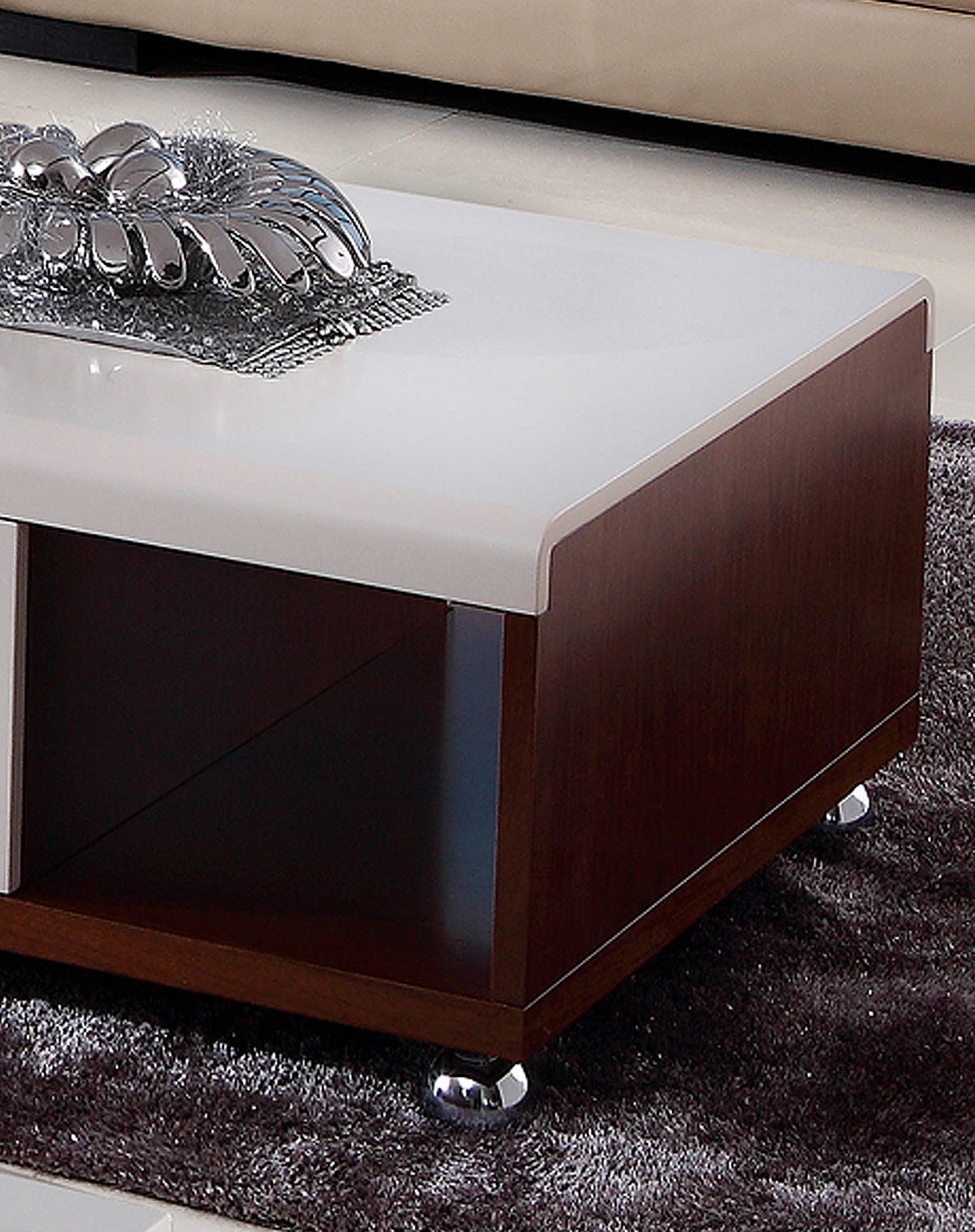 > 简约时尚白色烤漆储物茶几1506